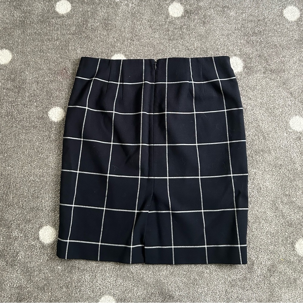 Ann Taylor Geometric print Pencil skirt 👗👗 - Picture 3 of 3